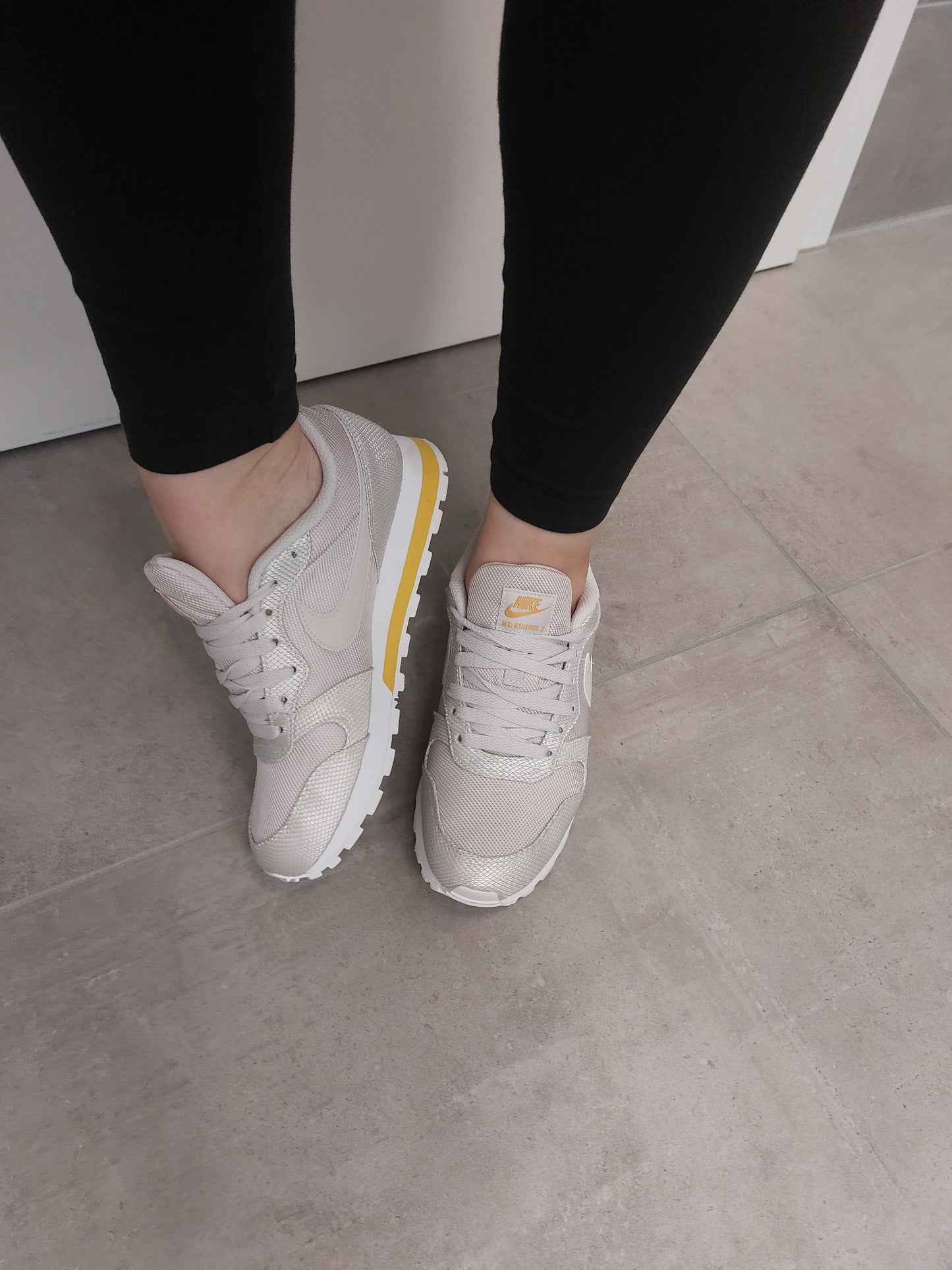 Nike Textil Leder Damen Sneaker Classic beige neu 38