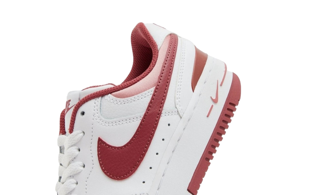 Nike Gamma Damen Sneaker 40