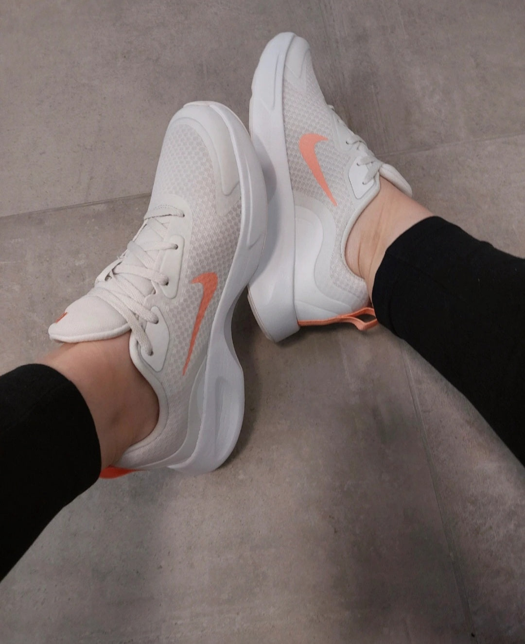 Nike Textil J Sneaker Trainer Creme 38.5 40