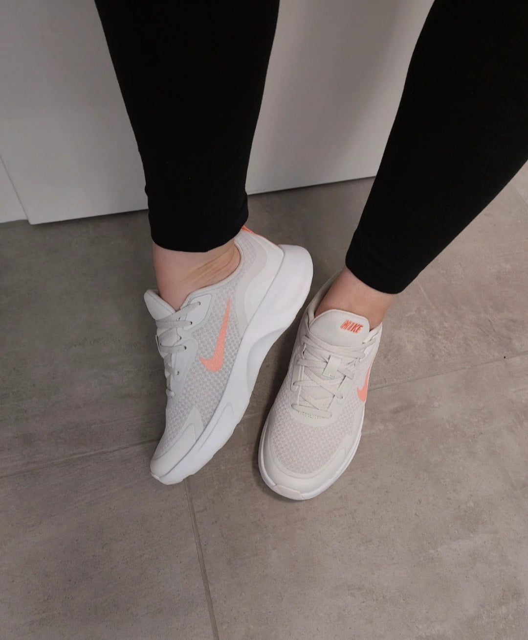 Nike Textil J Sneaker Trainer Creme 38.5 40
