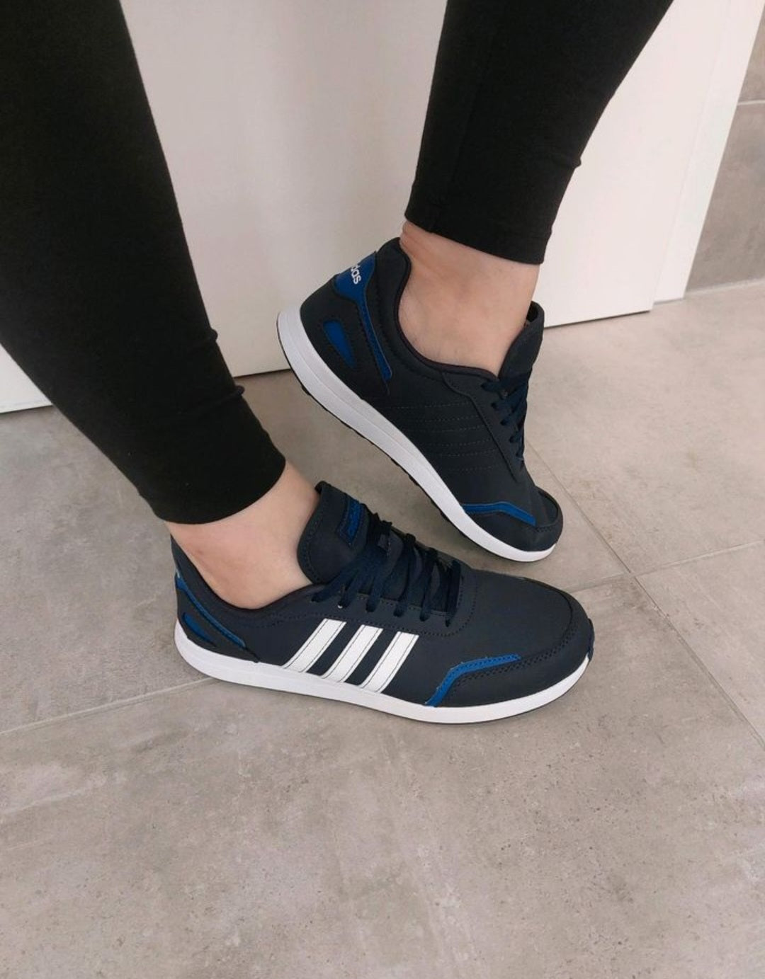 Adidas Retro J Sneaker Classic Blau Leicht 38⅔