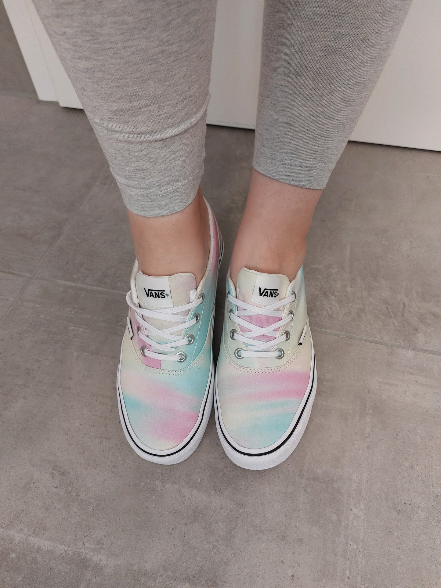Vans Textil Sneaker Damen Mädchen Neu 36.5