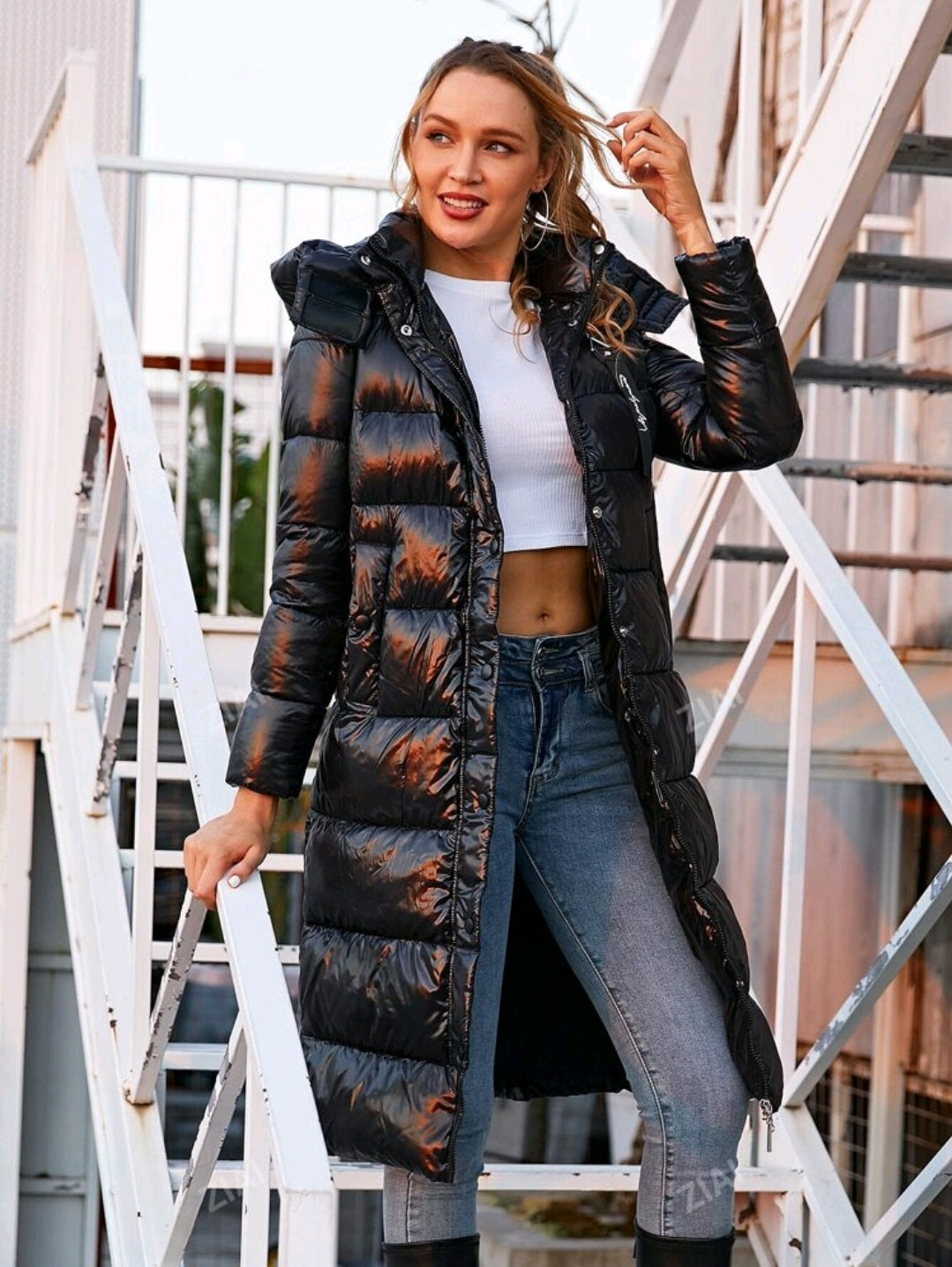 Mantel ZIAI Leichte gepolsterte Jacke mit Kapuze und Patch-Detail Metallic -3XL