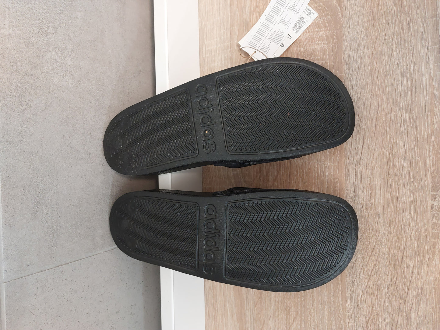 Adidas Adilette Spiderman Marvel Slipper 37