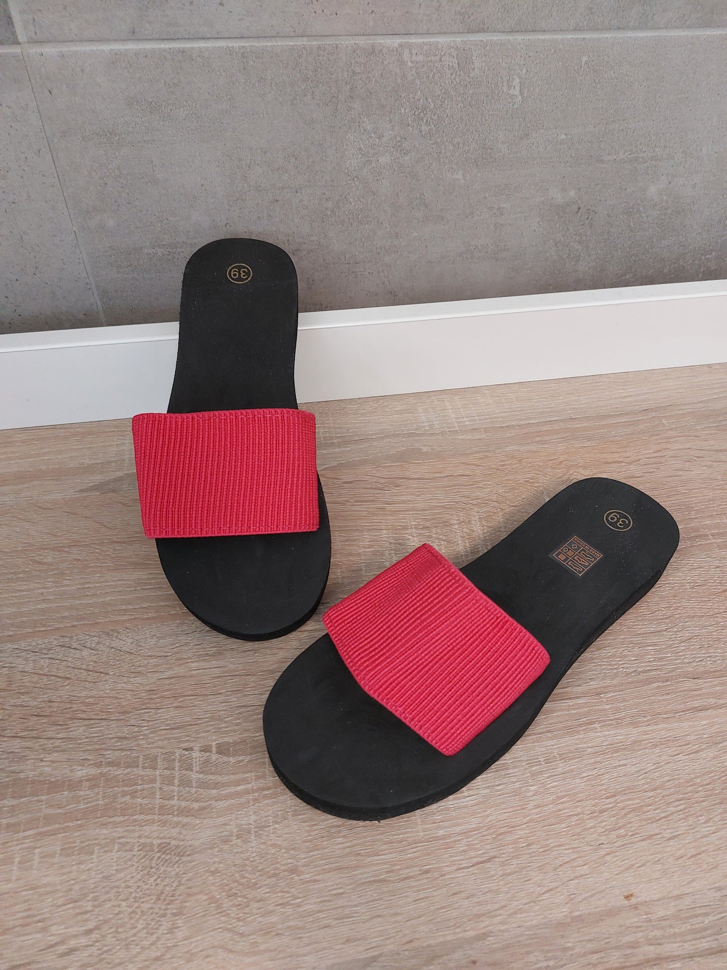Slipper Pantoletten mit Band 38/39