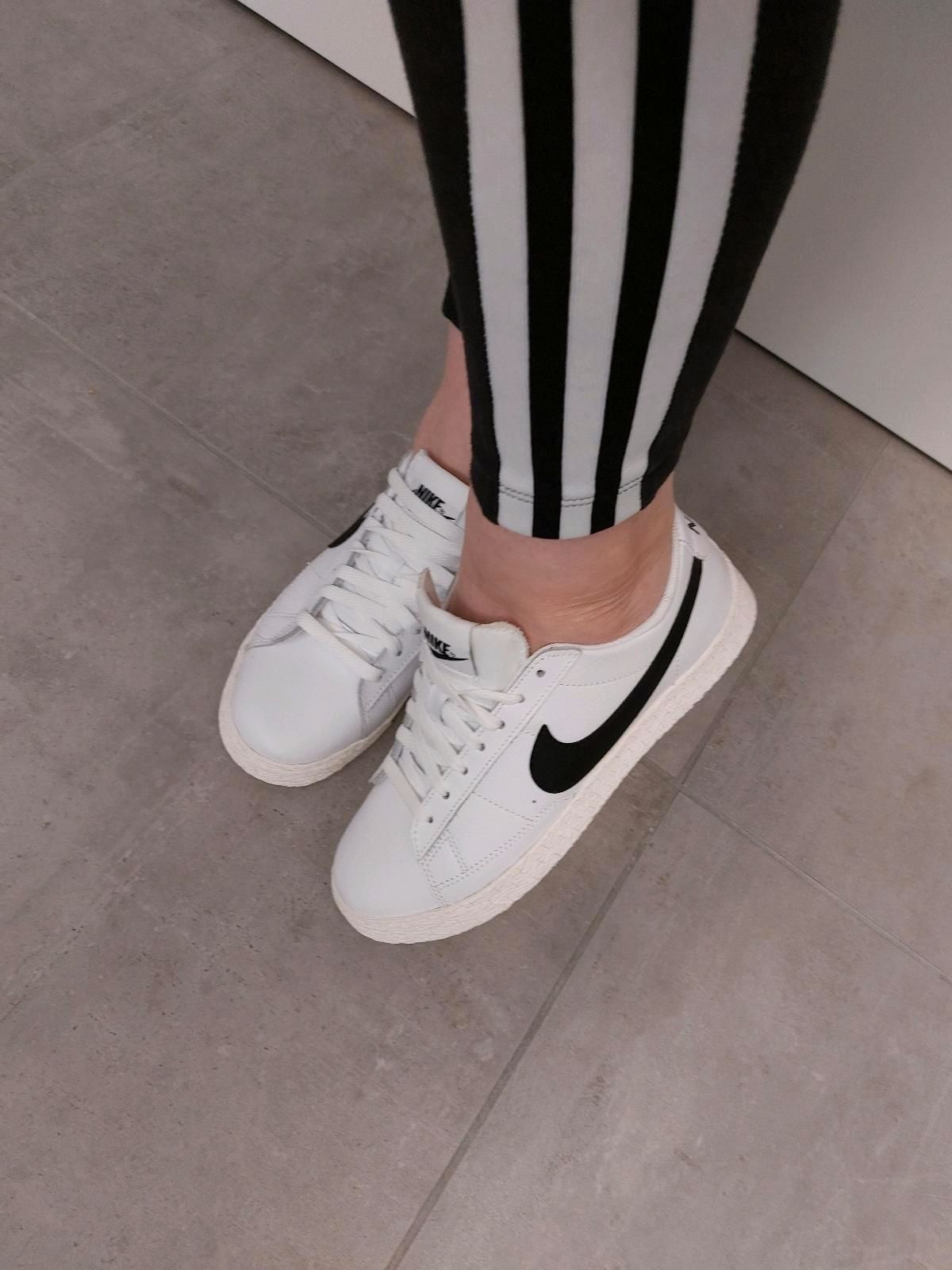 Nike Retro Sneaker klassisch classic Neu 37.5