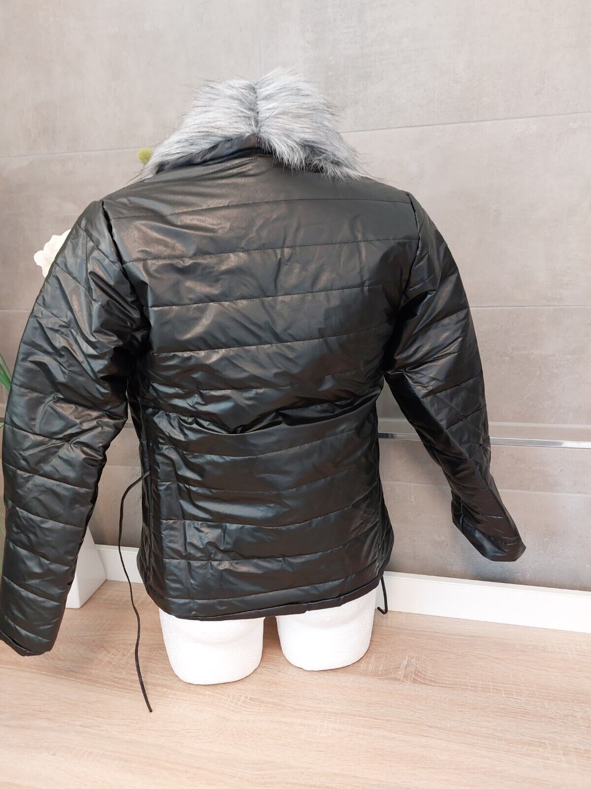 Übergangsjacke Jacke Kunstleder Fellimitat Neu XS