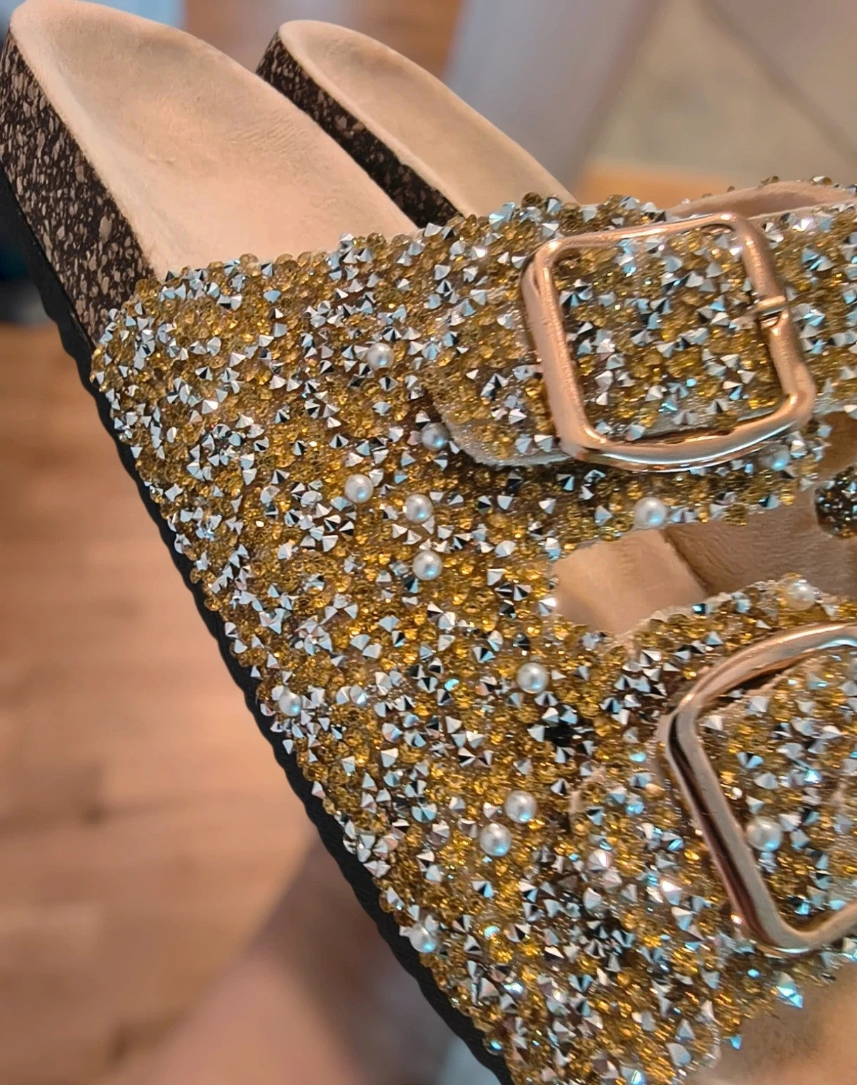 ALS gold slides with glitter, synthetic material, and unique sparkling design.
