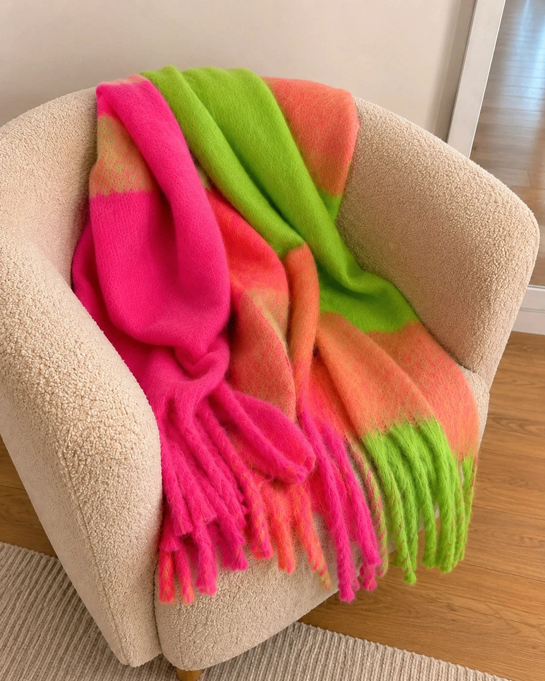 XXL multi-coloured scarf with fringes, soft polyester, vibrant pink and green hues.