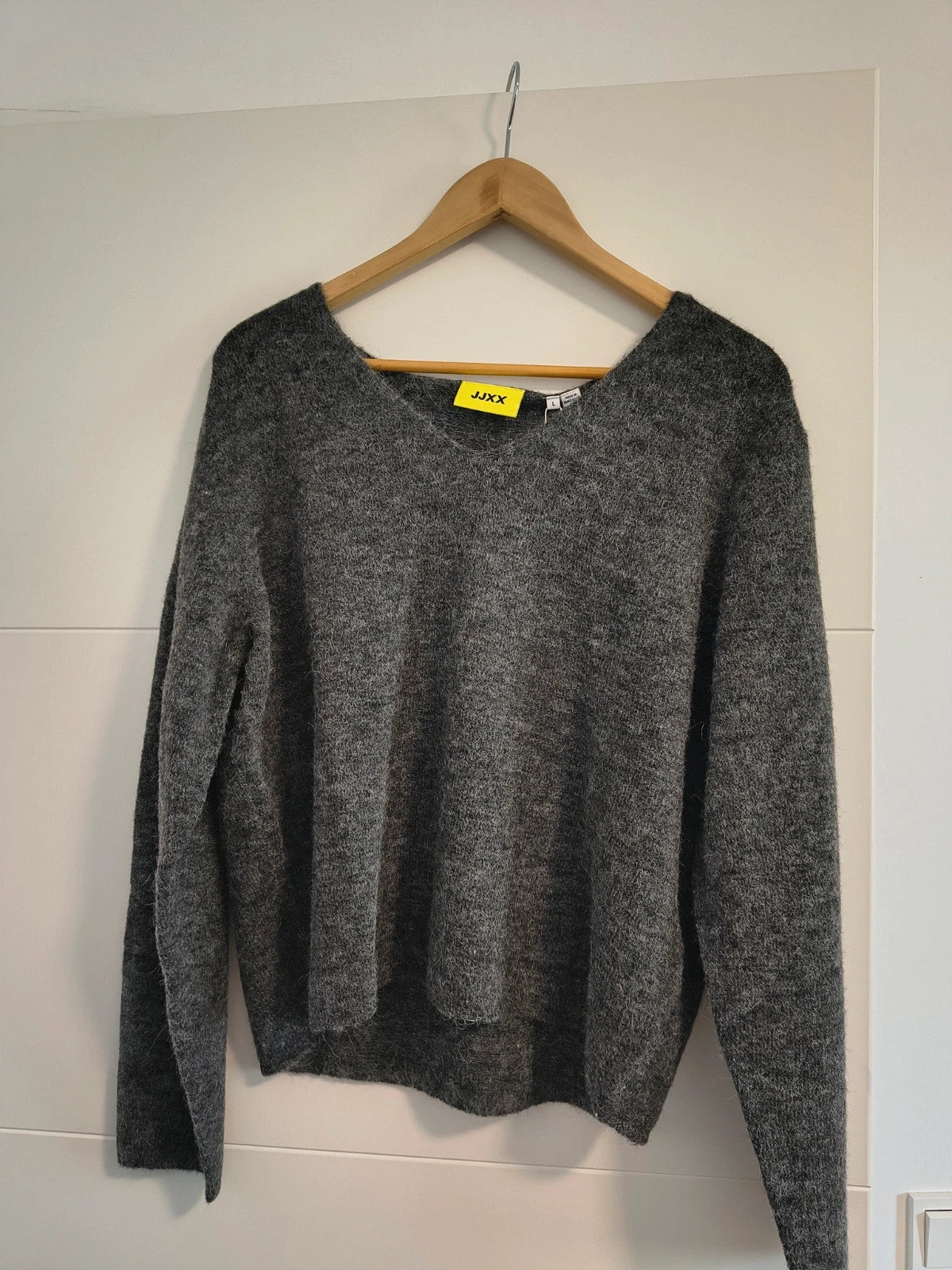 JJXX grey jumper with V-neck, soft knit texture, new with tags.
