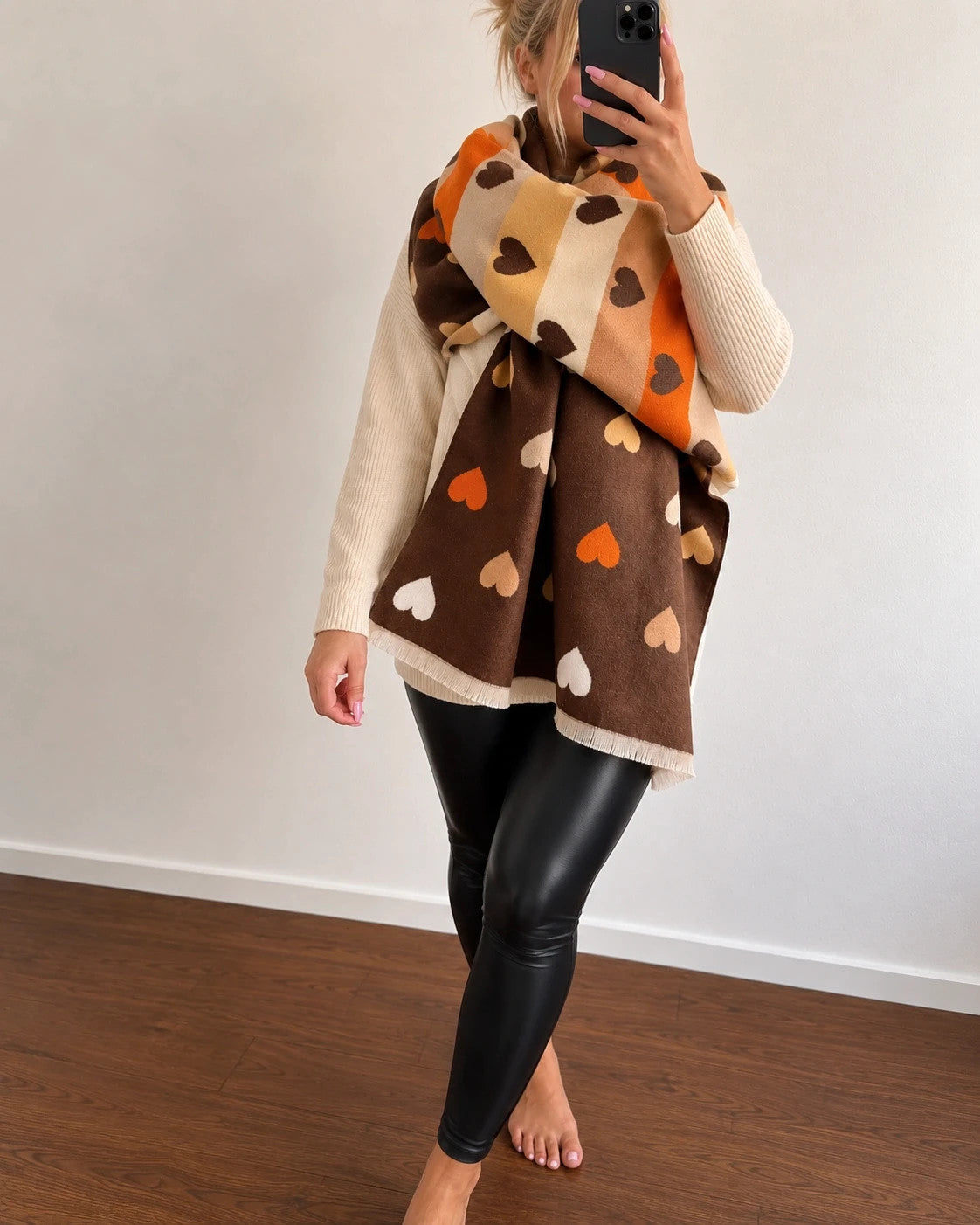 Braun reversible shawl brown orange heart pattern soft polyester fabric