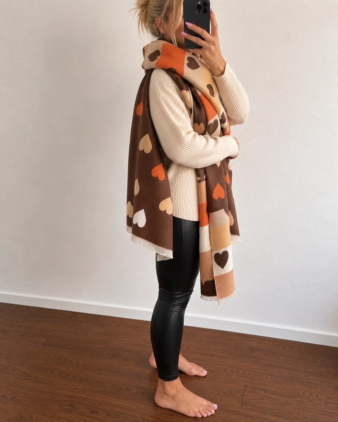Braun reversible shawl brown orange heart pattern soft polyester fabric
