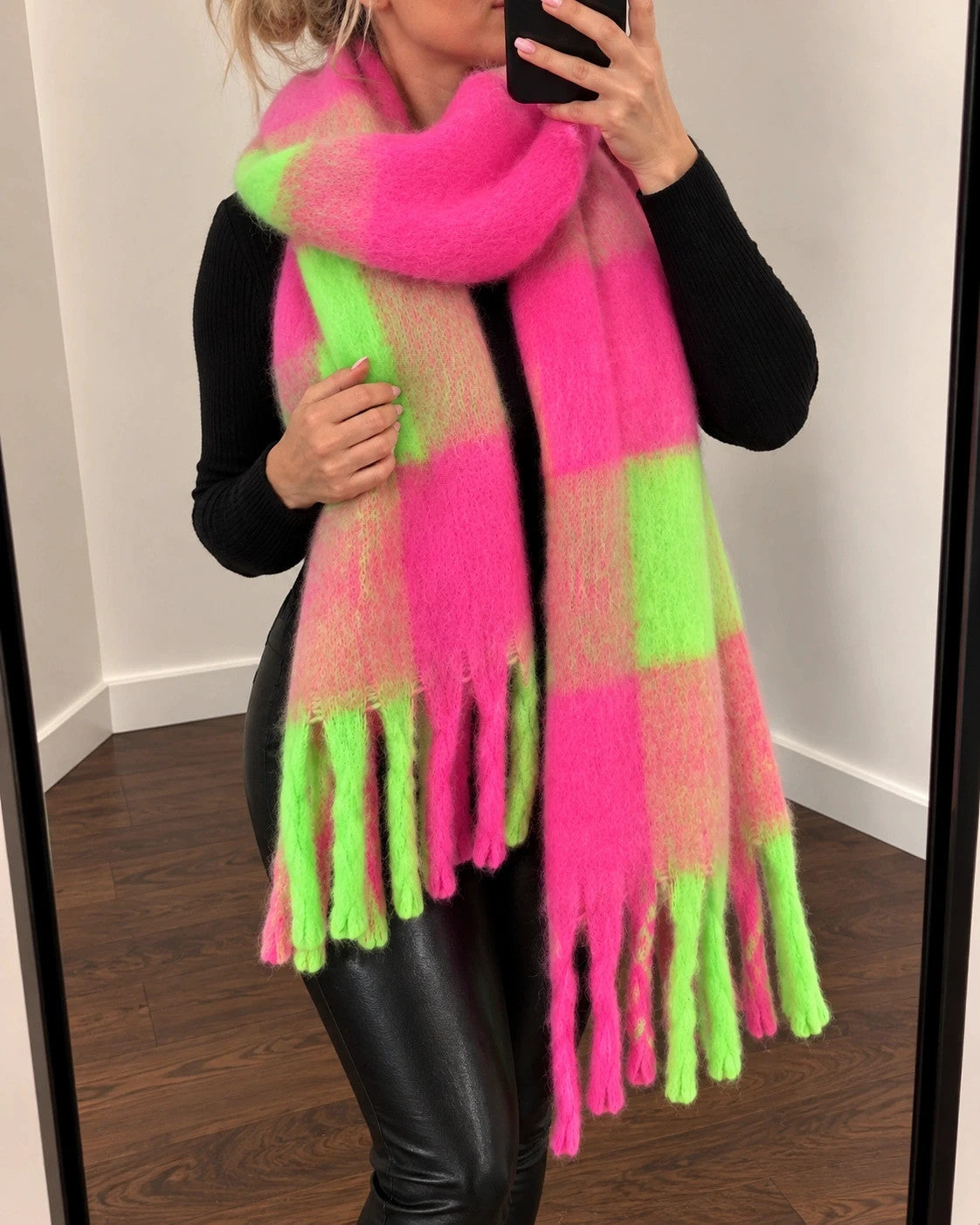 XXL oversized scarf multi-coloured large check pattern soft fringe detail