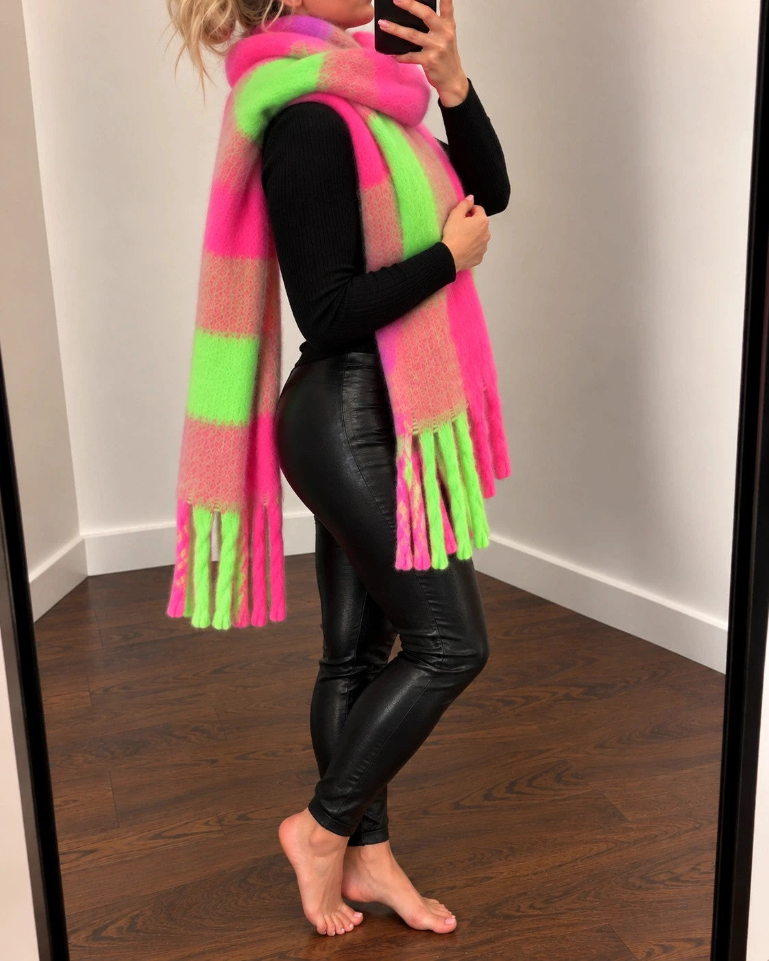 XXL oversized scarf multi-coloured large check pattern soft fringe detail
