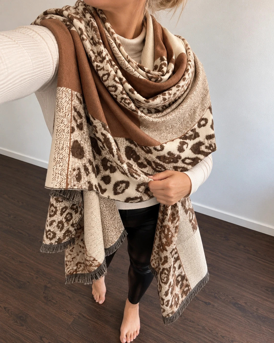 Braun shawl beige brown cream animal print mix soft polyester fabric