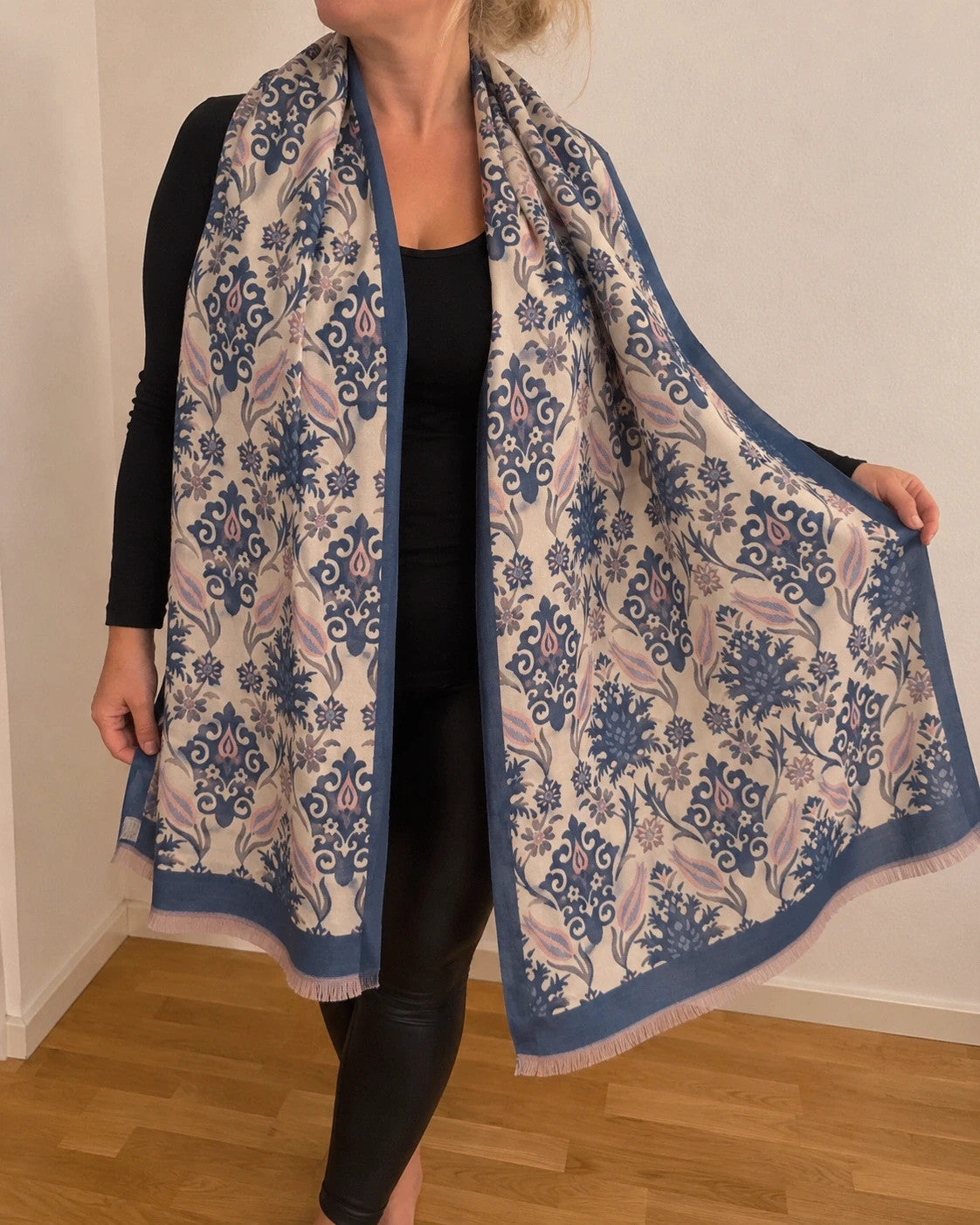 XXL blue and cream shawl with floral and ornament pattern, soft polyester, fringed ends.