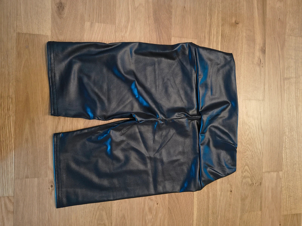 Glanz black high waist bicycle shorts glossy polyester elastane material