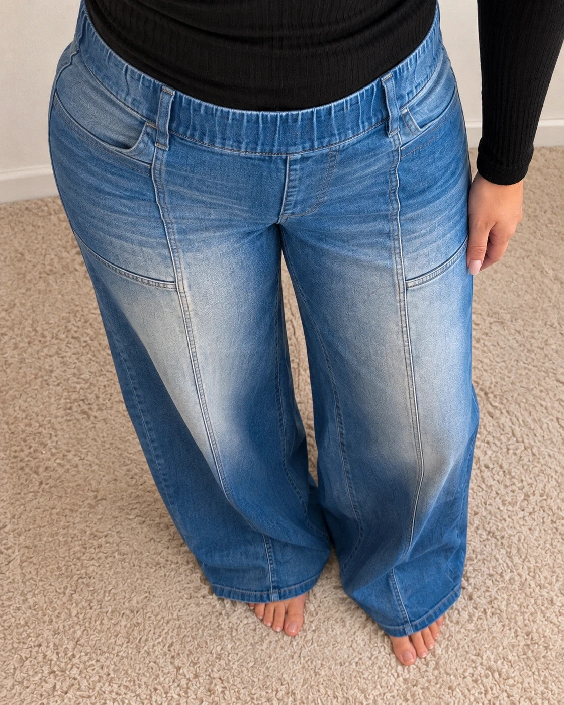 SheIn blue straight jeans with wide leg, high waist, and stretchy material.