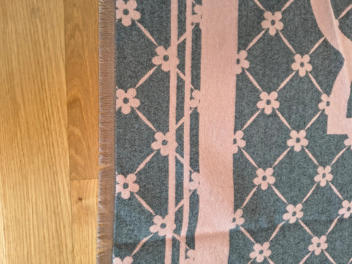 Muster shawl grey pink floral pattern reversible with fringed ends and decorative border.