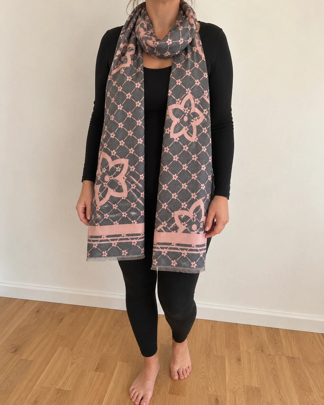 Muster shawl grey pink floral pattern reversible with fringed ends and decorative border.