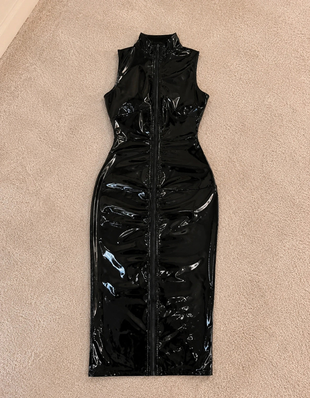 L'ange black linen maxi dress short sleeves fitted PU-coated material