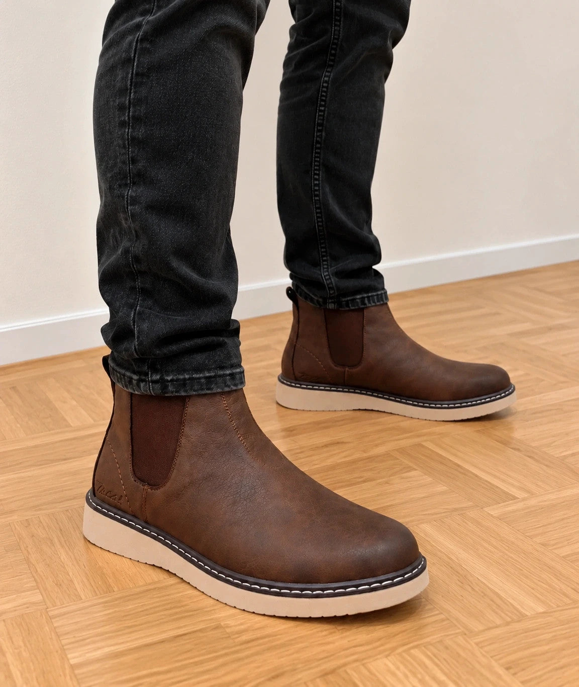 MCS brown winter Chelsea boots, leather-look, elastic side panels, decorative contrast stitching.