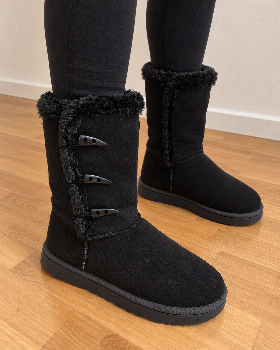 GEF black winter boots soft velour texture decorative toggle closures warm lining