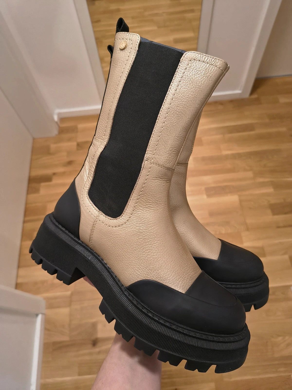 copenhagen shoes beige and black Chelsea boots genuine leather thick sole