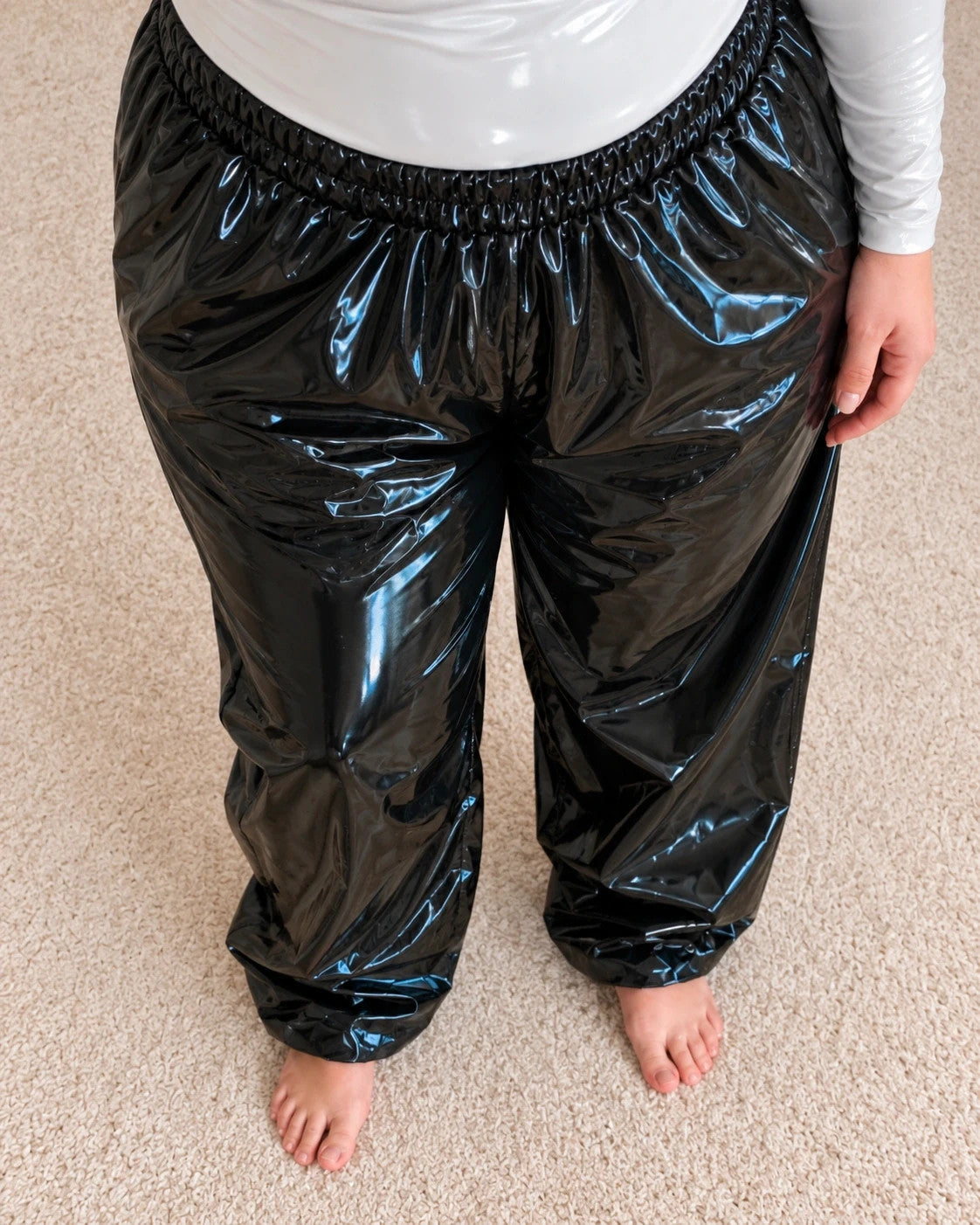 L'ange black joggers high-gloss wetlook finish with elastic waistband and loose fit