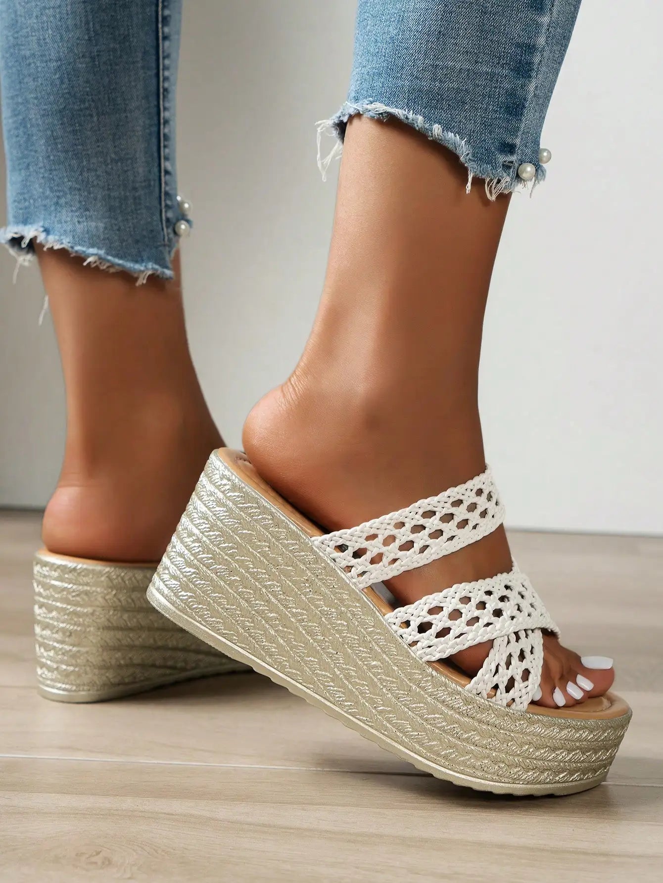https://ae-pic-a1.aliexpress-media.com/kf/S64ff1f6ad52b40459239c7a059d3c1a2z.jpg