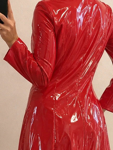 REI red wetlook jacket high collar shiny PU-leather figure-hugging design