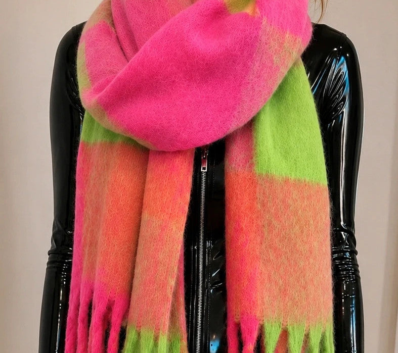 XXL multi-coloured scarf with fringes, soft polyester, vibrant pink and green hues.