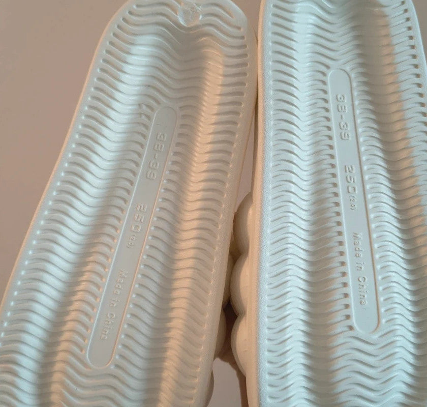 Slipper cream slides synthetic material, size 38, minimalistic design.