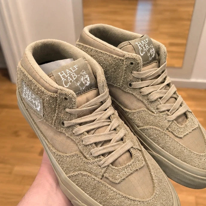 VANS beige khaki trainers leather Half Cab logo and details, nearly unworn condition.