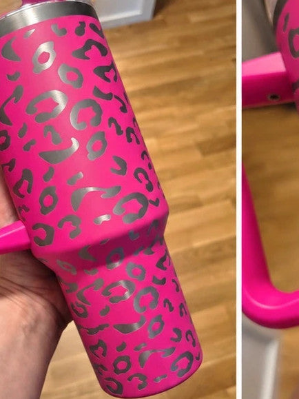 Thermoskanne pink tumbler with silver leopard print and handle, 1200 ml capacity.