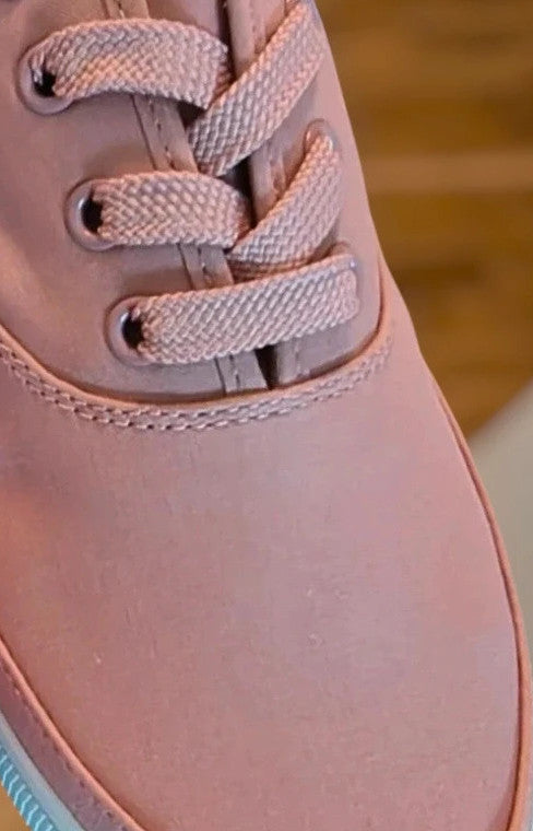 Tommy Hilfiger pink trainers synthetic material with logo detail and original box.