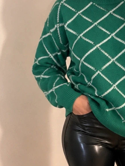 ONLY green and cream oversized pullover with checkered pattern and soft knit material.
