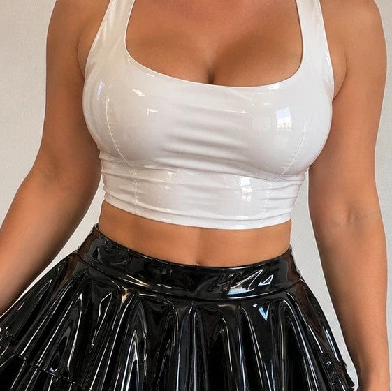 XXL black wetlook ruffled skirt with shiny finish and wide waistband.