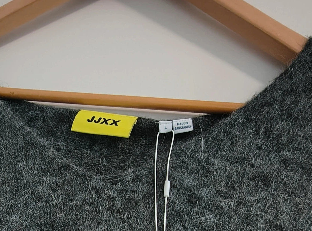 JJXX grey jumper with V-neck, soft knit texture, new with tags.