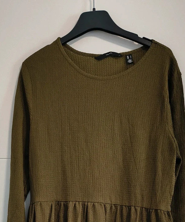 VERO MODA khaki linen maxi dress with long sleeves and round neckline, new with tag.