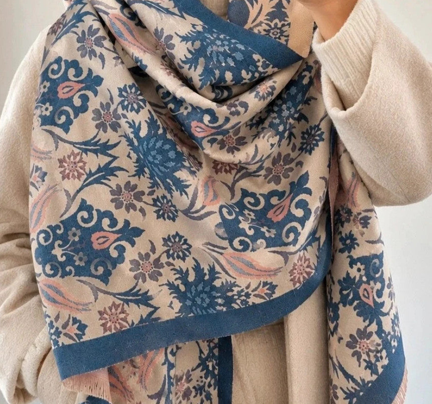 XXL shawl blue and cream reversible with floral and ornamental pattern, soft polyester material.