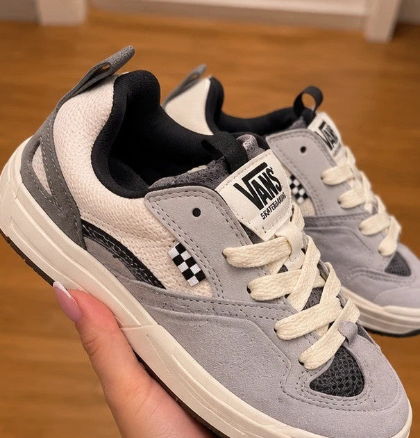 VANS grey trainers with cream and black checkerboard detail, padded tongue, and original box.