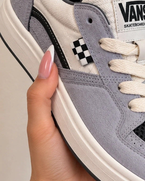 VANS grey trainers with cream and black checkerboard detail, padded tongue, and original box.
