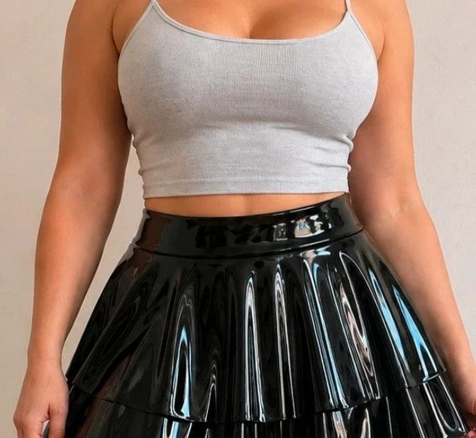hoch black knee-length skirt faux leather wide waistband layered pleated design