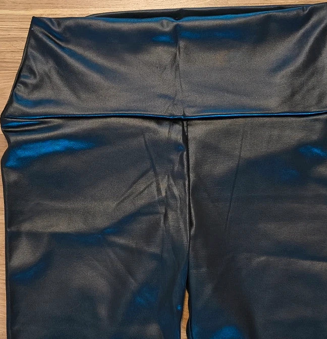 Glanz black high waist bicycle shorts glossy polyester elastane material