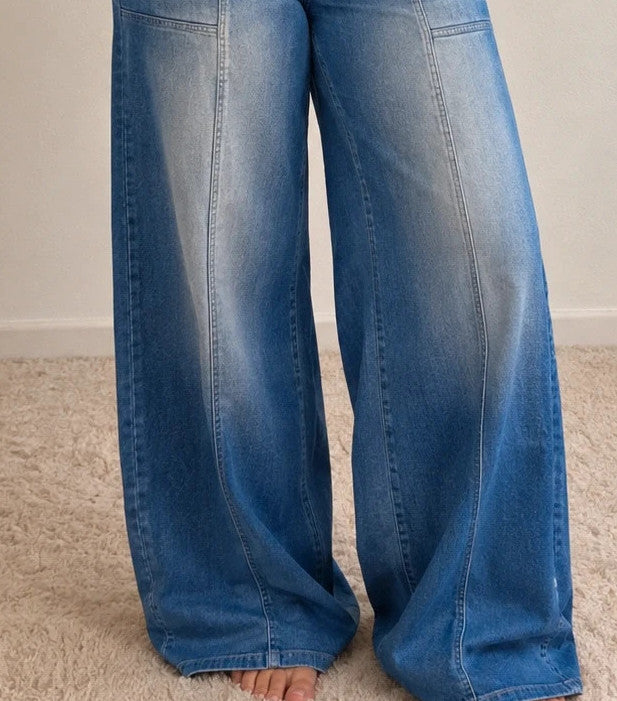 SheIn blue straight jeans with wide leg, high waist, and stretchy material.