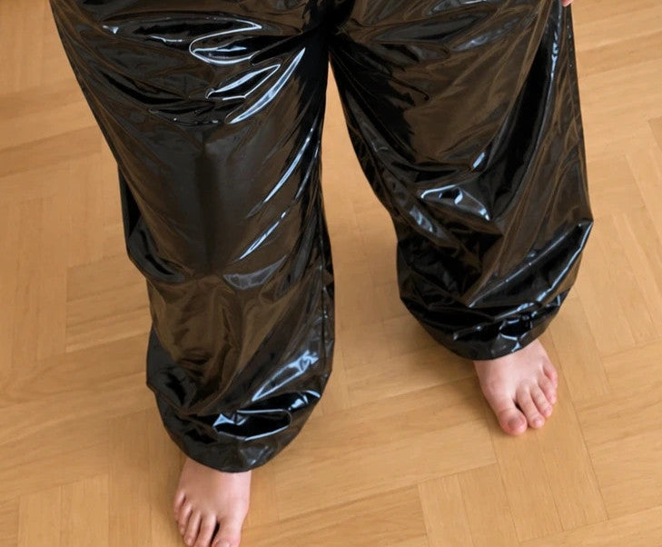 Che black bicycle tights glossy wetlook finish elastic waistband wide leg design