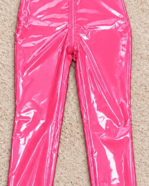 ck pink jumpsuit size XL with relaxed fit and versatile design.