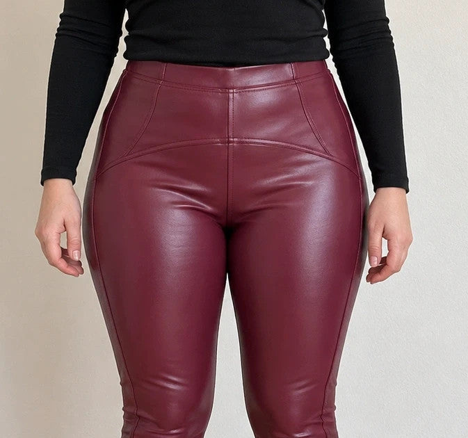 Leggings burgundy bicycle tights high waist with shiny leather look and decorative seams.