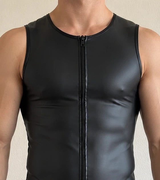 KURZ black one-piece jumpsuit sleeveless with round neckline, fitted cut, 100% polyester.